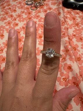 Solitaire Round Cubic Zirconia Gold Engagement Ring - Gold